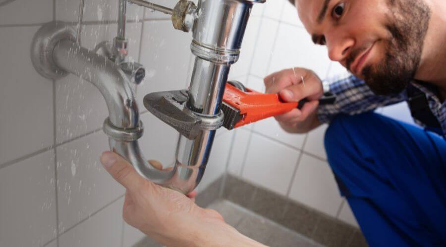 Professional same day plumber services in Tokio, ND